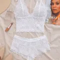 LYYN Kadın Beyaz Dantel Bralet Şort Takımı – Romantik ve Zarif İç Giyim
