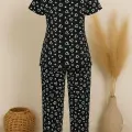LYYN Kadın Siyah Beyaz Kalp Desenli Fiyonklu Kısa Kollu Pijama Takımı