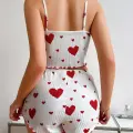 LYYN Pamuklu Beyaz Üstüne Kırmızı Kalp Desenli Askılı Şortlu Pijama Takımı