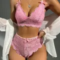 LYYN Pembe Dantelli Fantezi Bralet Sütyen Takımı