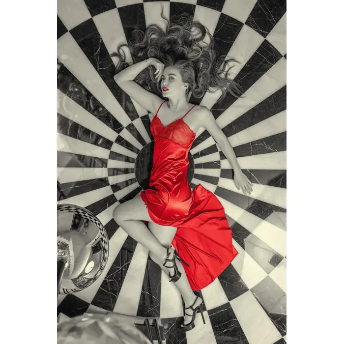 DANTELLİ UZUN YIRTMAÇLI SATEN GECELİK ELBİSE STRİNG TAKIM KIRMIZI (MGP31512)