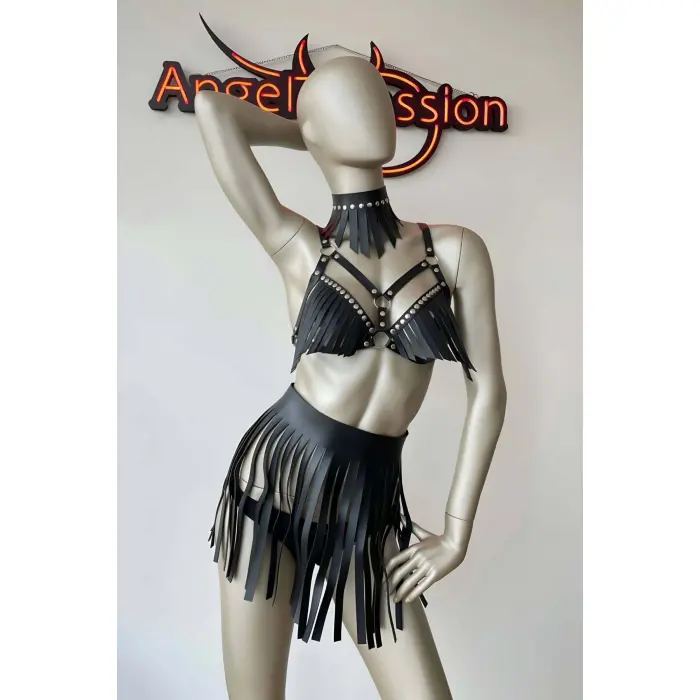 Deri Püsküllü Etekli Fantazi Harness Takım