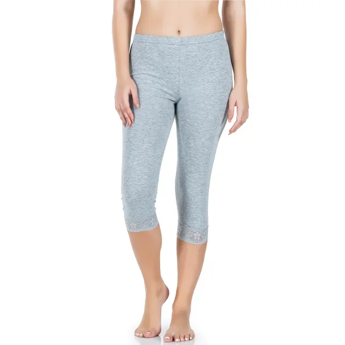 Derya Kurşun Paçası Dantelli Kısa Kadın Tayt 414