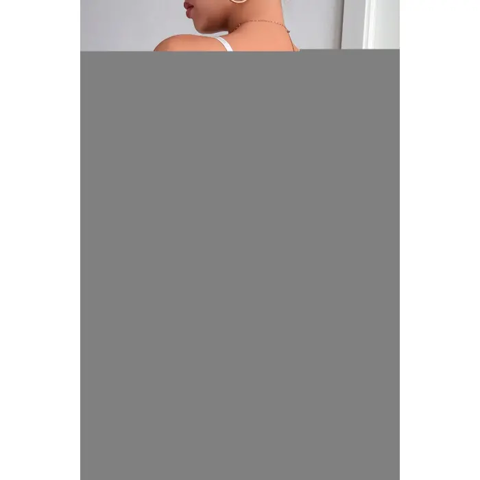 Kadın Beyaz Dantel ve Tül Detaylı Etekli Şık Gecelik Takımı