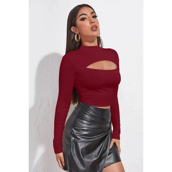 Kadın Bordo Göğüs Dekolteli Uzun Kollu Cut Out Crop Top Bluz