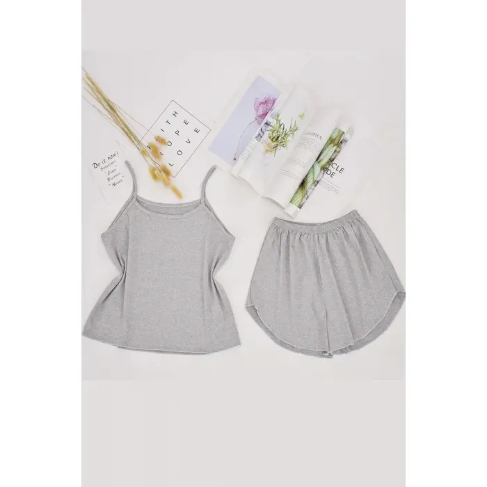 Kadın Gri Şortlu Penye Gecelik Takımı
