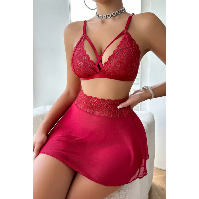 Kadın Kırmızı Göğsü ve Beli Dantel Detaylı Etekli Takım