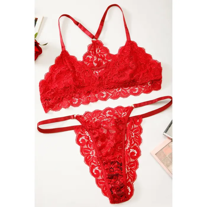 Kadın Kırmızı Sırtı Dantel ve İp Detaylı Şık Sütyen Külot Takımı