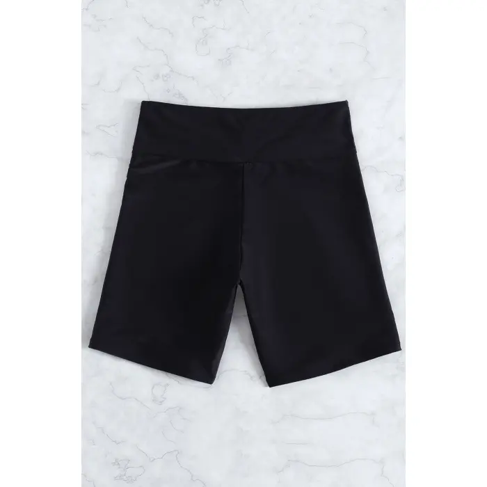 Kadın Siyah Önden Bağcıklı Deniz Şortu
