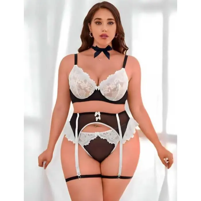 LYYN Arias Closet Büyük Beden Siyah Beyaz Dantel İşlemeli Fantezi Jartiyer Takımı