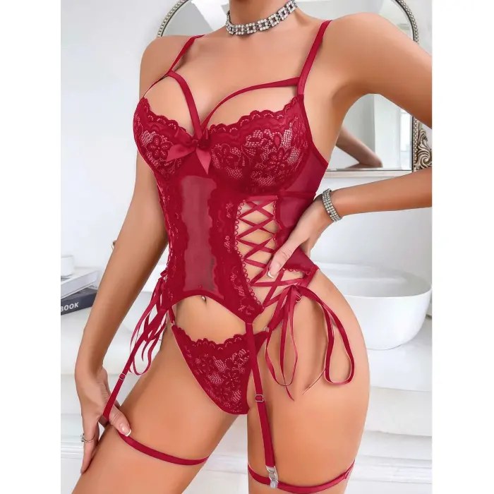 LYYN Arias Closet Özel Tasarım Kırmızı Dantel İşlemeli Fantezi Jartiyer Takımı