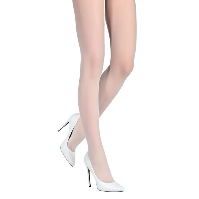 LYYN Beyaz Külotlu Çorap 20 Den