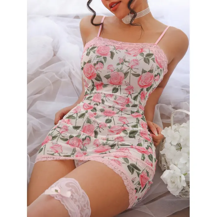 LYYN Çiçek Desenli Seksi Elbise Takımı ( Çorap Dahil Değildir  )