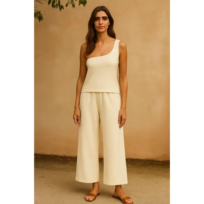 LYYN Kadın Beyaz Tek Omuzlu Şık Bluz & Geniş Paça Pantolon İkili Takım