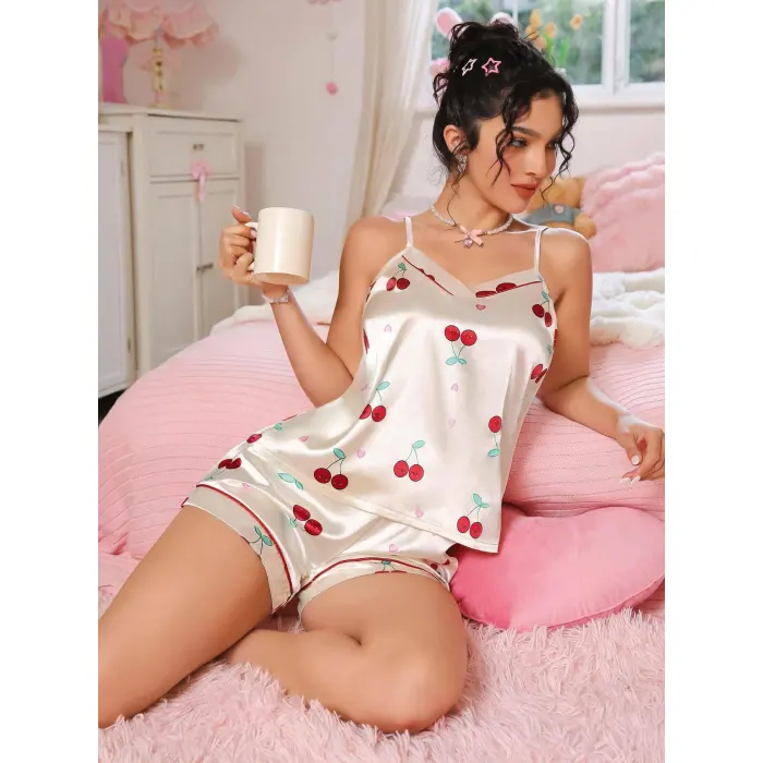 LYYN Kadın Ekru Kiraz Desenli Saten Şort Pijama Takımı 2226