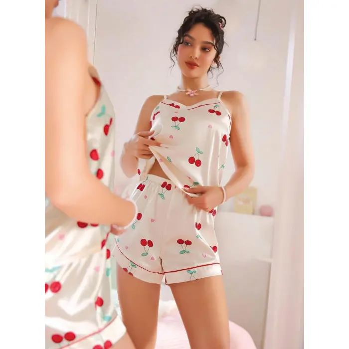 LYYN Kadın Ekru Kiraz Desenli Saten Şort Pijama Takımı 2226