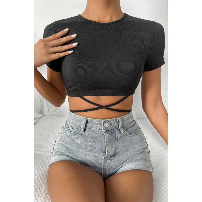 LYYN Kadın Siyah Yarım Kol Çapraz Bağlamalı Crop Top Bluz