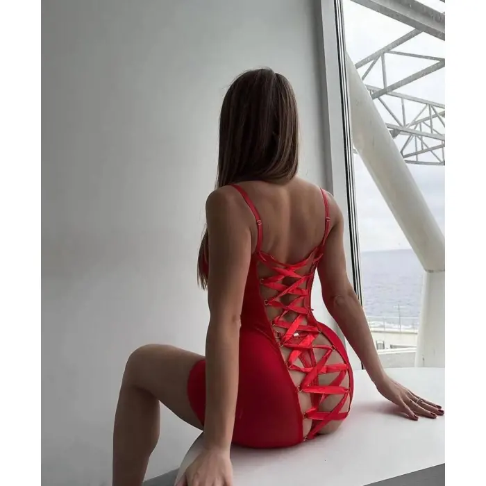 LYYN Kırmızı Fantezi Elbise Arkası Dekolteli 9001