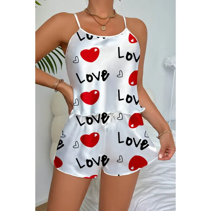 LYYN Love Desenli Beyaz Saten Şortlu Gecelik Takım