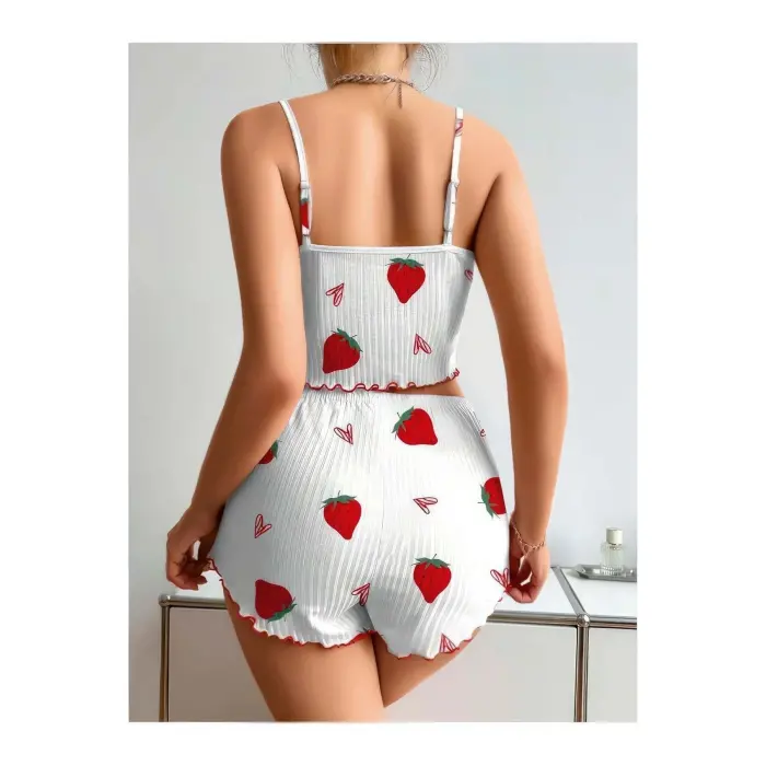 LYYN  Penye Kumaş Çilek Desen Beyaz Şortlu Takım