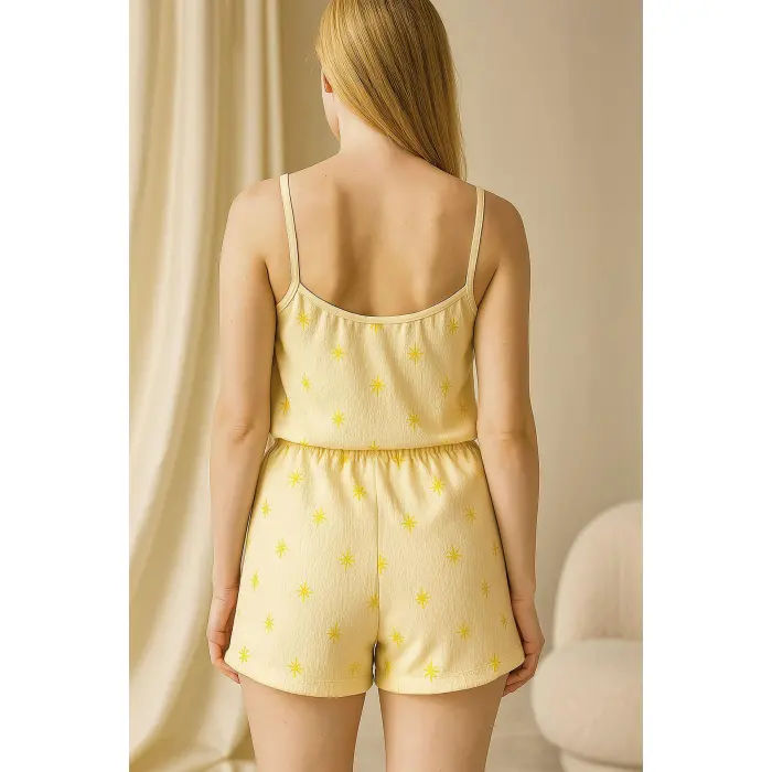 LYYN Sarı Üstüne Desenli Askılı Şortlu Pijama Takımı