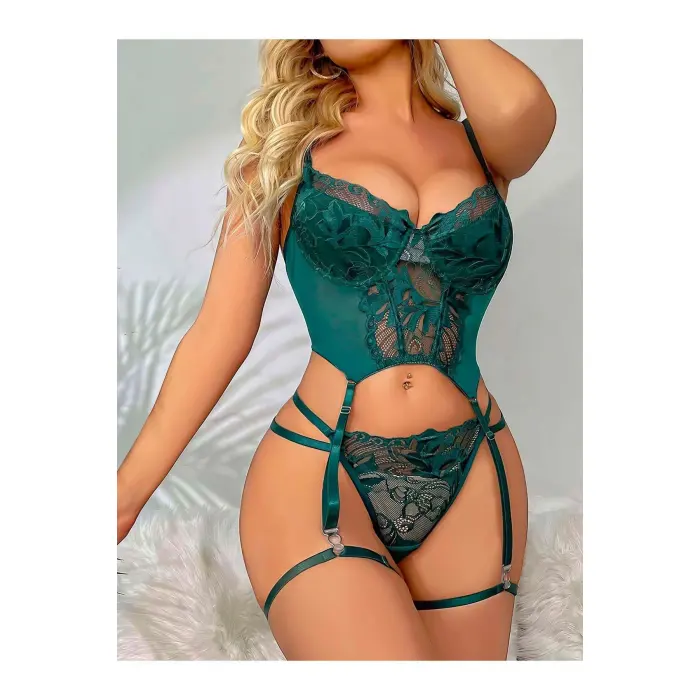 LYYN Transparan Yeşil Dantel İşlemeli Büstiyerli Jartiyer Takımı