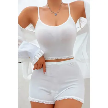 Kadın Beyaz Alt-üst Dantel Detaylı Şortlu Şık Gecelik Takım