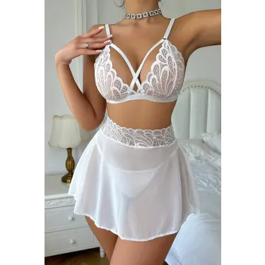 Kadın Beyaz Göğsü ve Beli Dantel Detaylı Etekli Takım