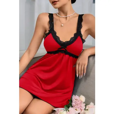 Kadın Kırmızı Dantel Asılı Fiyonk Detaylı Gecelik Takımı