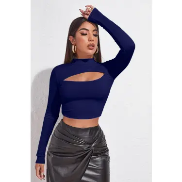 Kadın Lacivert Göğüs Dekolteli Uzun Kollu Cut Out Crop Top Bluz