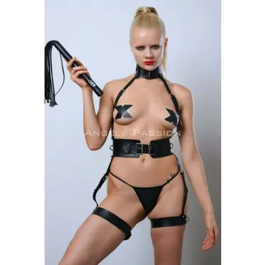 Kırbaçlı Ve Kelepçeli Slave Harness Takım, Deri Fantezi İç Giyim - Brf1362
