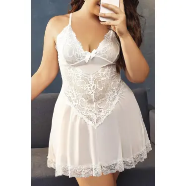 LYYN Arias Closet Büyük Beden Beyaz Dantel İşlemeli İnce Askılı Gecelik
