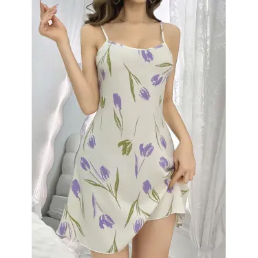 LYYN Kadın Beyaz Çiçekli Desenli Askılı Gecelik 5109