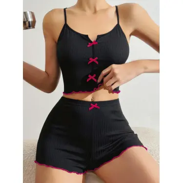 LYYN Pamuklu Siyah Üstüne Pembe Kurdelalı Fitilli Askılı Şortlu Pijama Takımı