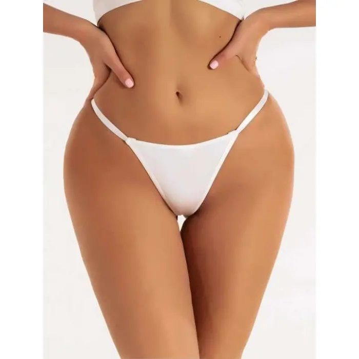 LYYN Arias Closet Zincir Kalp Detaylı Fantezi Beyaz String Tanga