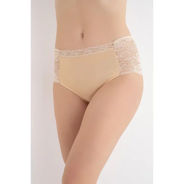 LYYN Şort Kadın  910