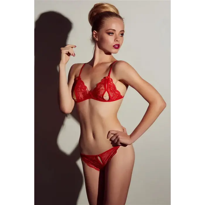 LYYN Kırmızı Dantelli Fantazi Sütyen Ve G-string Takım Tm2048