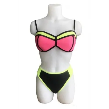 Mila Burgulu Straplez Bikini