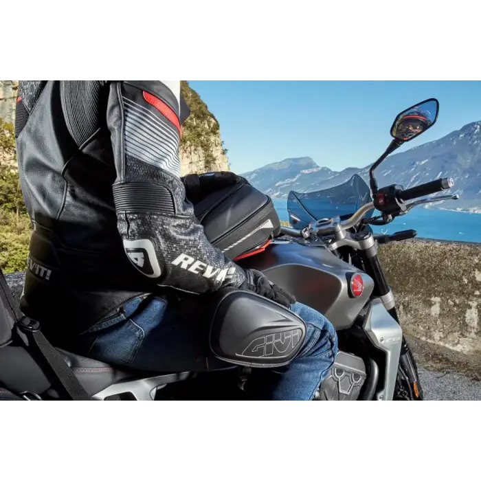 GIVIST608BBACAKÇANTASI