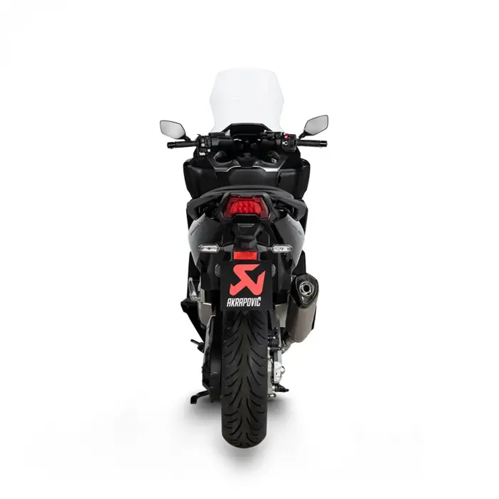 AKRAPOVIC S-H7SO4-HRT/1 HONDA X-ADV 750 (17-24) - FORZA 750 (21-24) SLIP-ON LINE (TITANIUM) EGZOZ