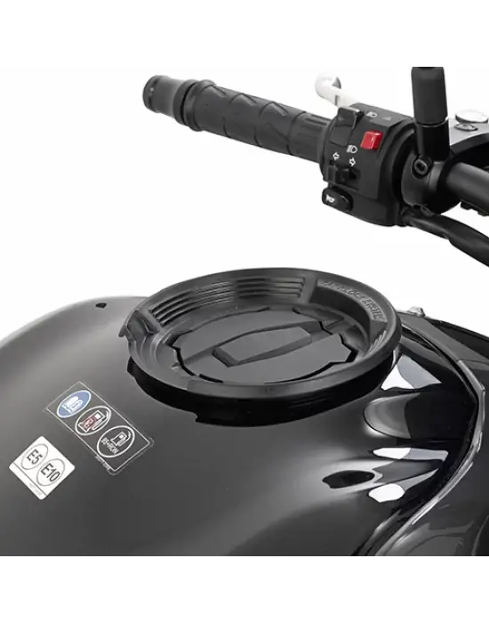 GIVI BF29 DEPOÜSTÜ ÇANTA APARATI (KAWASAKI)