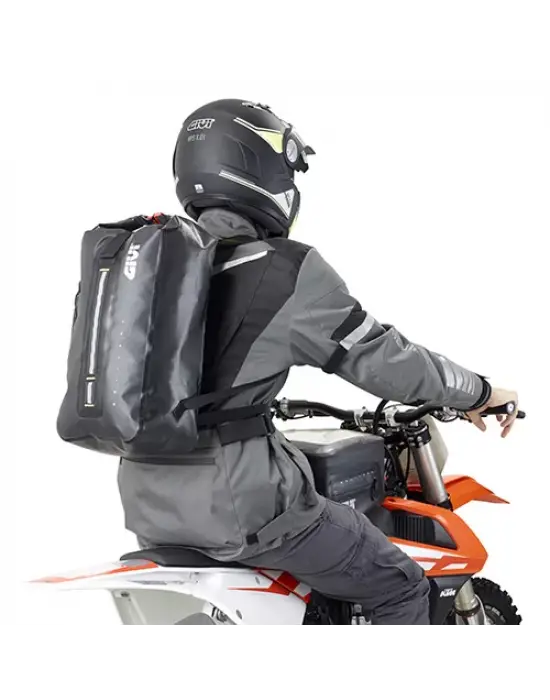 GIVI GRT701 SIRT ÇANTASI