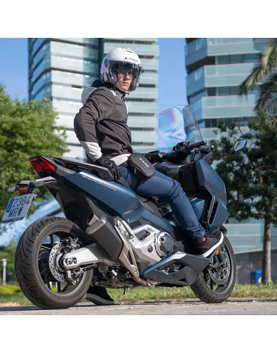 LS2 SHIELD 2.5L BACAK ÇANTASI