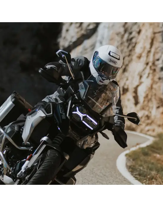 SHOEI NEOTEC 3 BEYAZ KASK