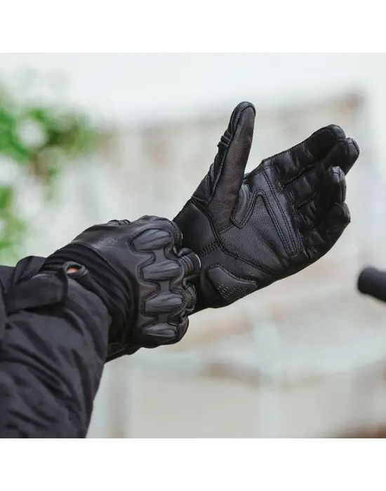 REVIT ENERGY ELDİVEN SİYAH