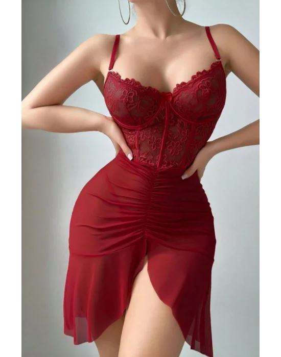 Bordo Dantel İşlemeli ve Yırtmaç Detaylı Fantezi Gecelik | Crimson Passion Serisi