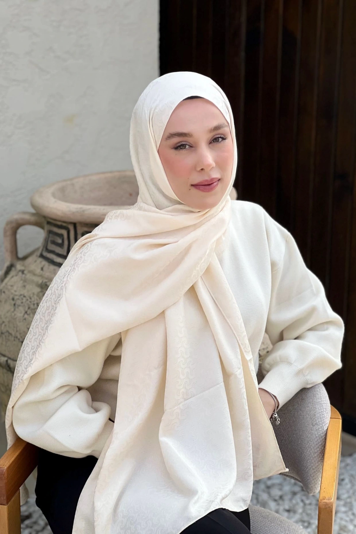 İpeksi Jakar Örgü Desen - Bej