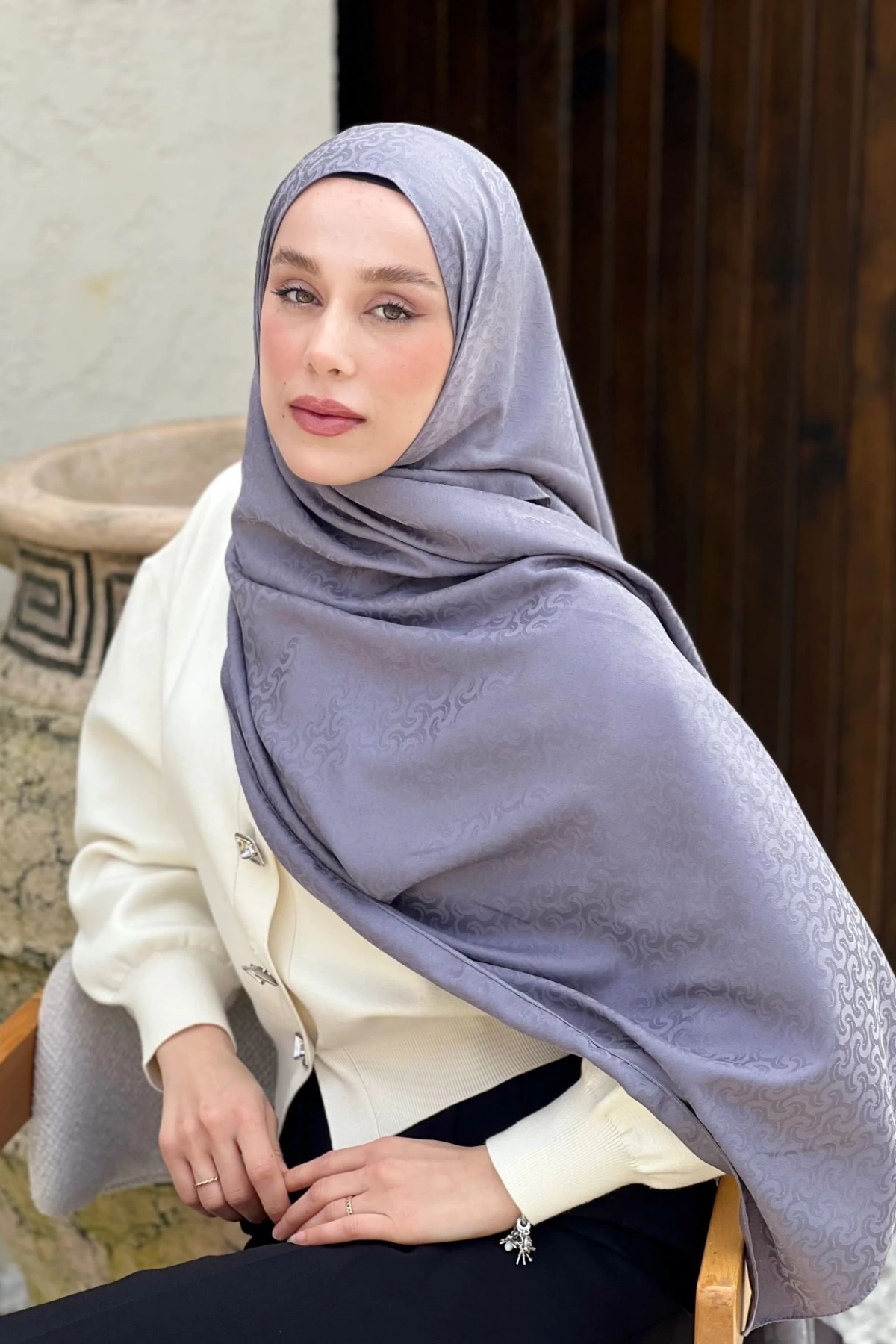 İpeksi Jakar Örgü Desen - Koyu Gri