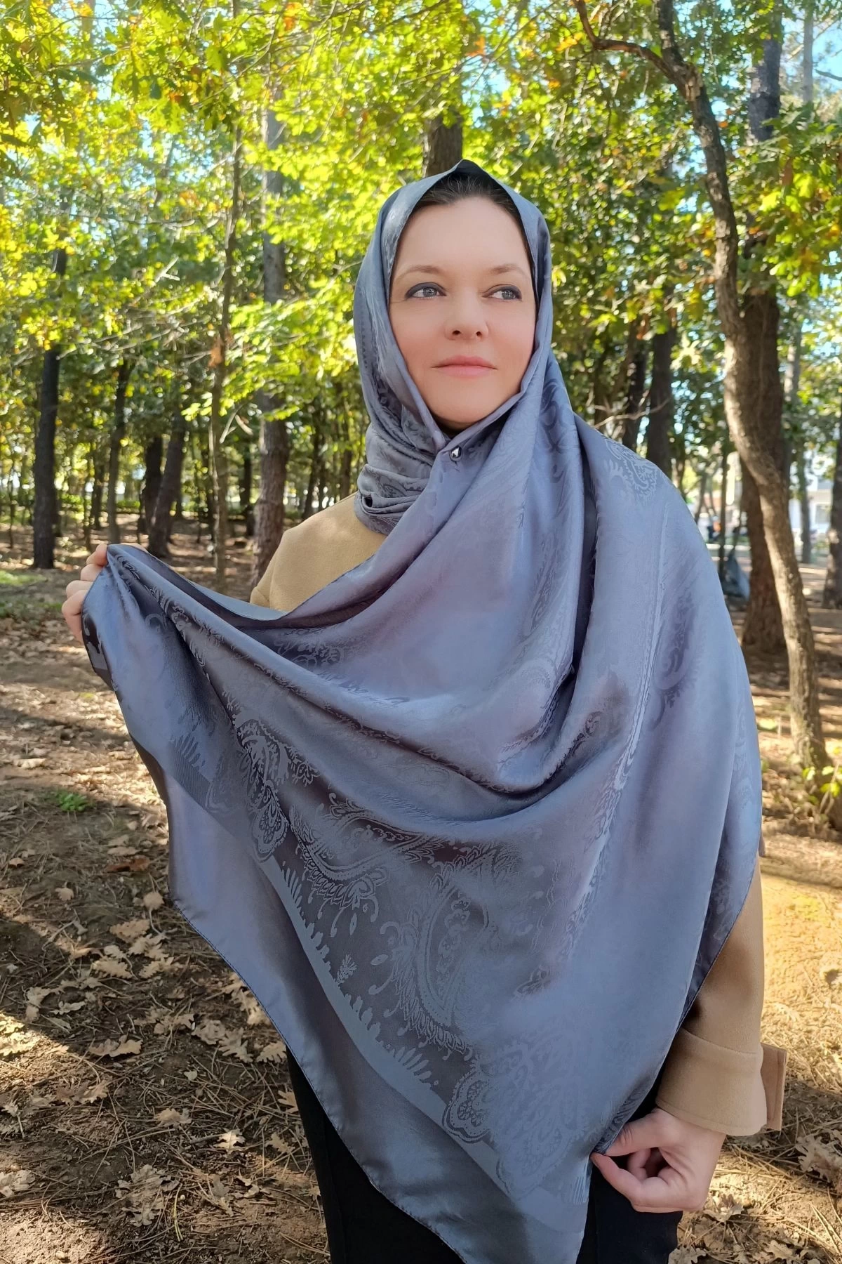 Mila Jakar Şal - Gri