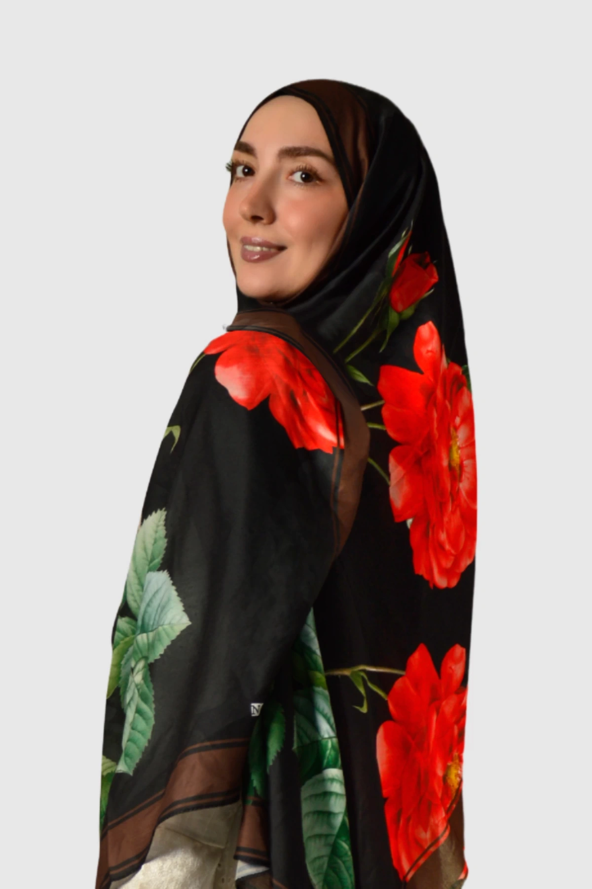 Noa Büyük Kırmızı Çiçekli Şal - Siyah